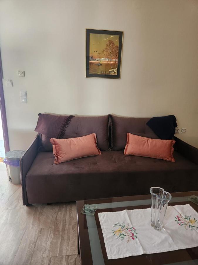 Cozy Apartment In Néa Kios Esterno foto
